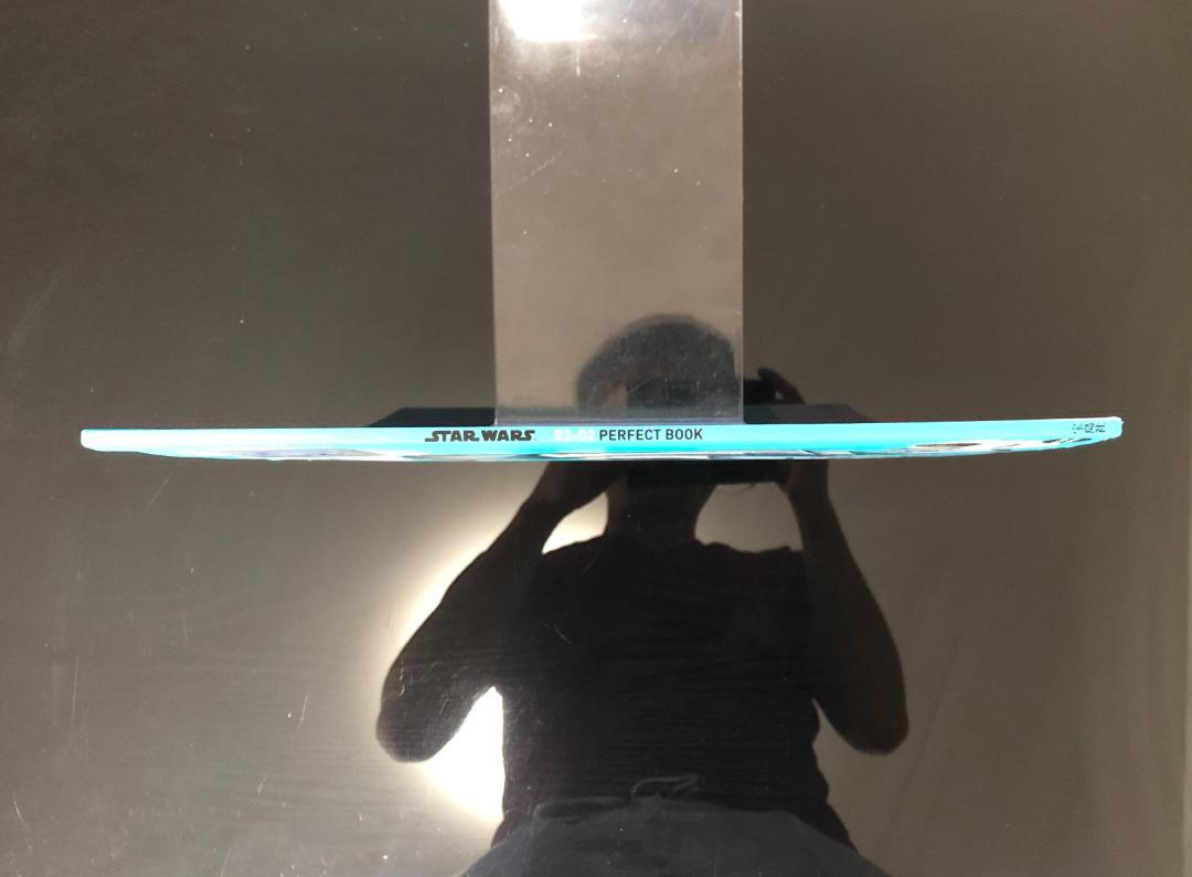 New Unopened STAR WARS R2-D2 PERFECT BOOK with Bonus