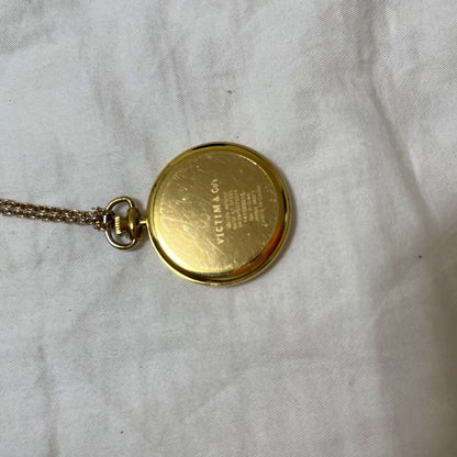 Pocket Watch Type Necklace Victim