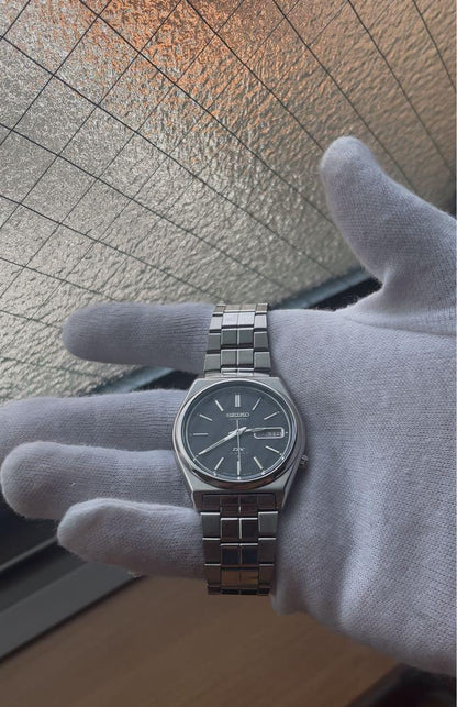 Seiko DX Black Rare Color Automatic Movement Lowest Price Extremely Good Condition