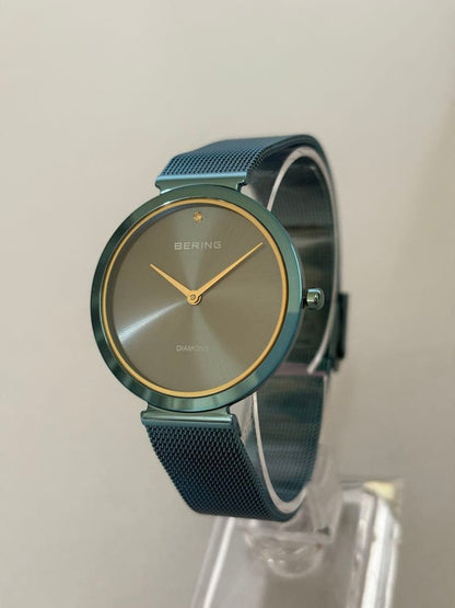 Bering Watch [White Bear Charity Model]18132 　 New Battery Replacement and Shipping