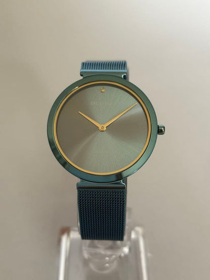 Bering Watch [White Bear Charity Model]18132 　 New Battery Replacement and Shipping