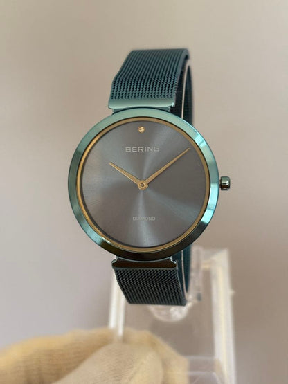 Bering Watch [White Bear Charity Model]18132 　 New Battery Replacement and Shipping