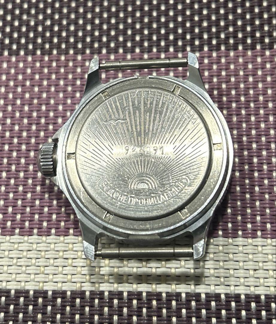 Beautiful condition, old Soviet-made wristwatch, VOSTOK hand-wound