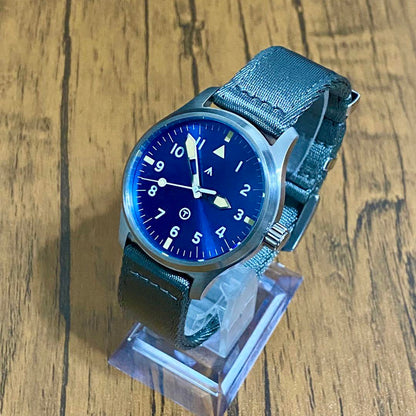Beautiful Condition Pilot Watch with Small Deviation NH35