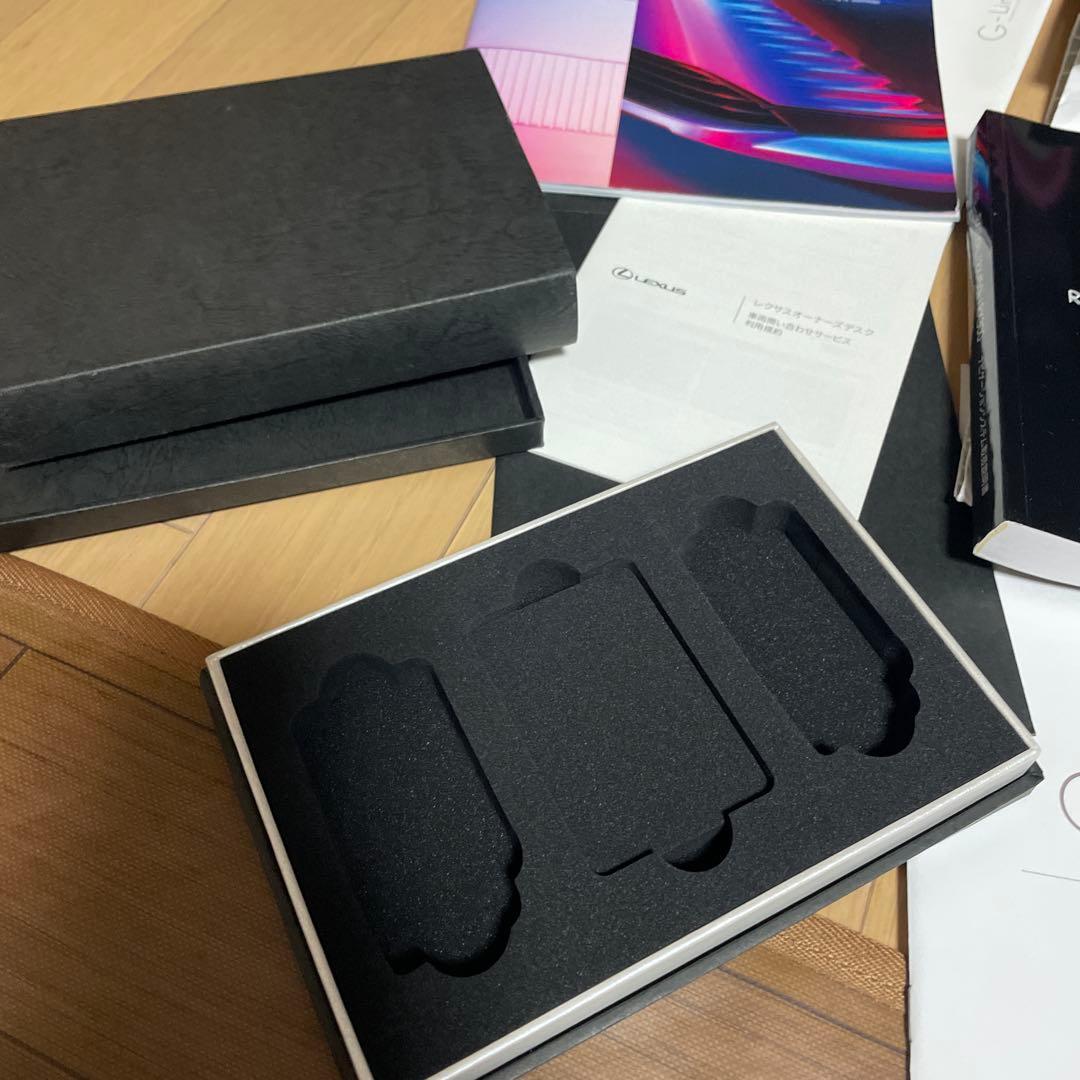 Lexus RX450H/RX300 Catalog Set