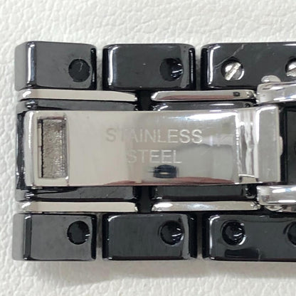 Operational FENDI Quadro 6200L Black Ceramic Watch