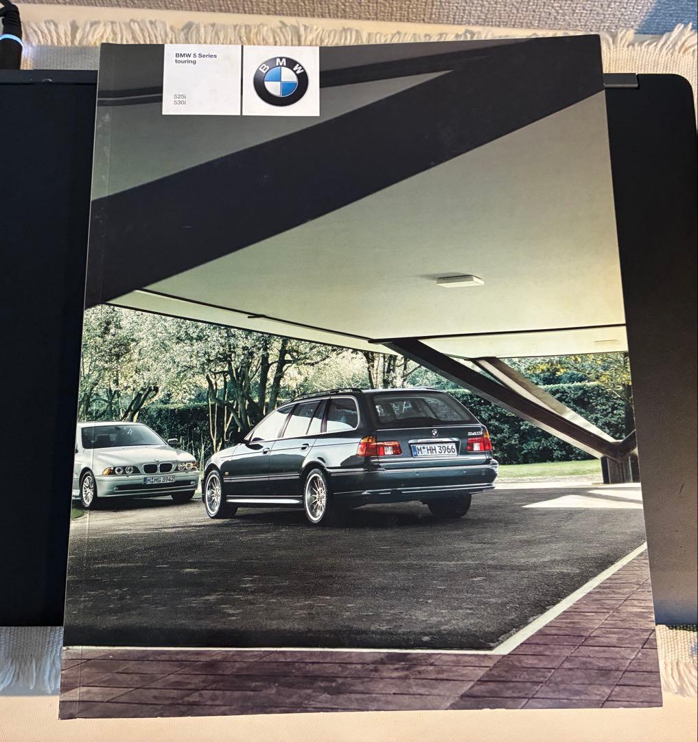 BMW 5 Series Catalog 2000 Edition