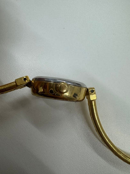 ALBA Gold Analog Watch Quartz