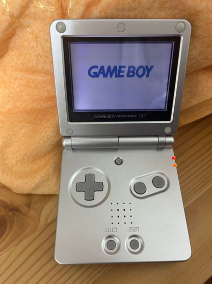 Game Boy Advance SP