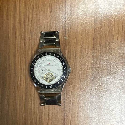 Automatic Winding Watch Tommy Hilfiger Finger