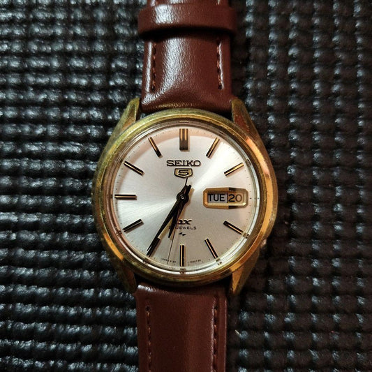 Operational SEIKO5 Automatic Winding Day-Date
