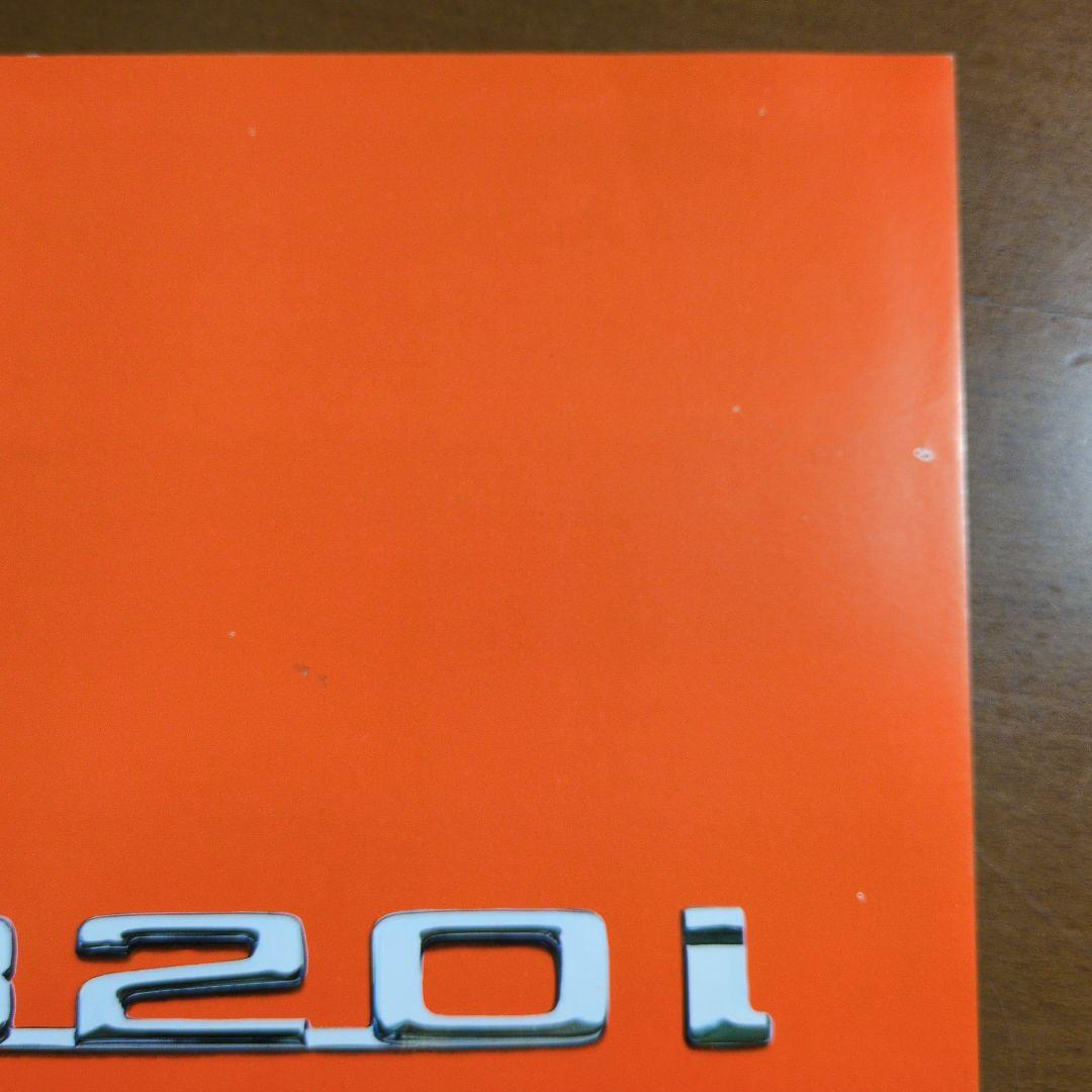 Old Car Catalog: BMW 320i AUTOMATIC Catalog