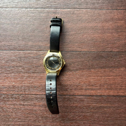 MARC BY MARC JACOBS Gold Leather Wristwatch