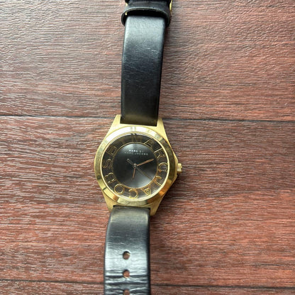 MARC BY MARC JACOBS Gold Leather Wristwatch