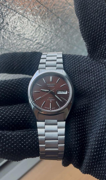 Seiko DX Rare Color Automatic Watch Excellent Condition