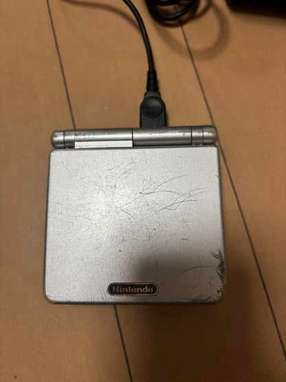 This set includes only the console and charger.