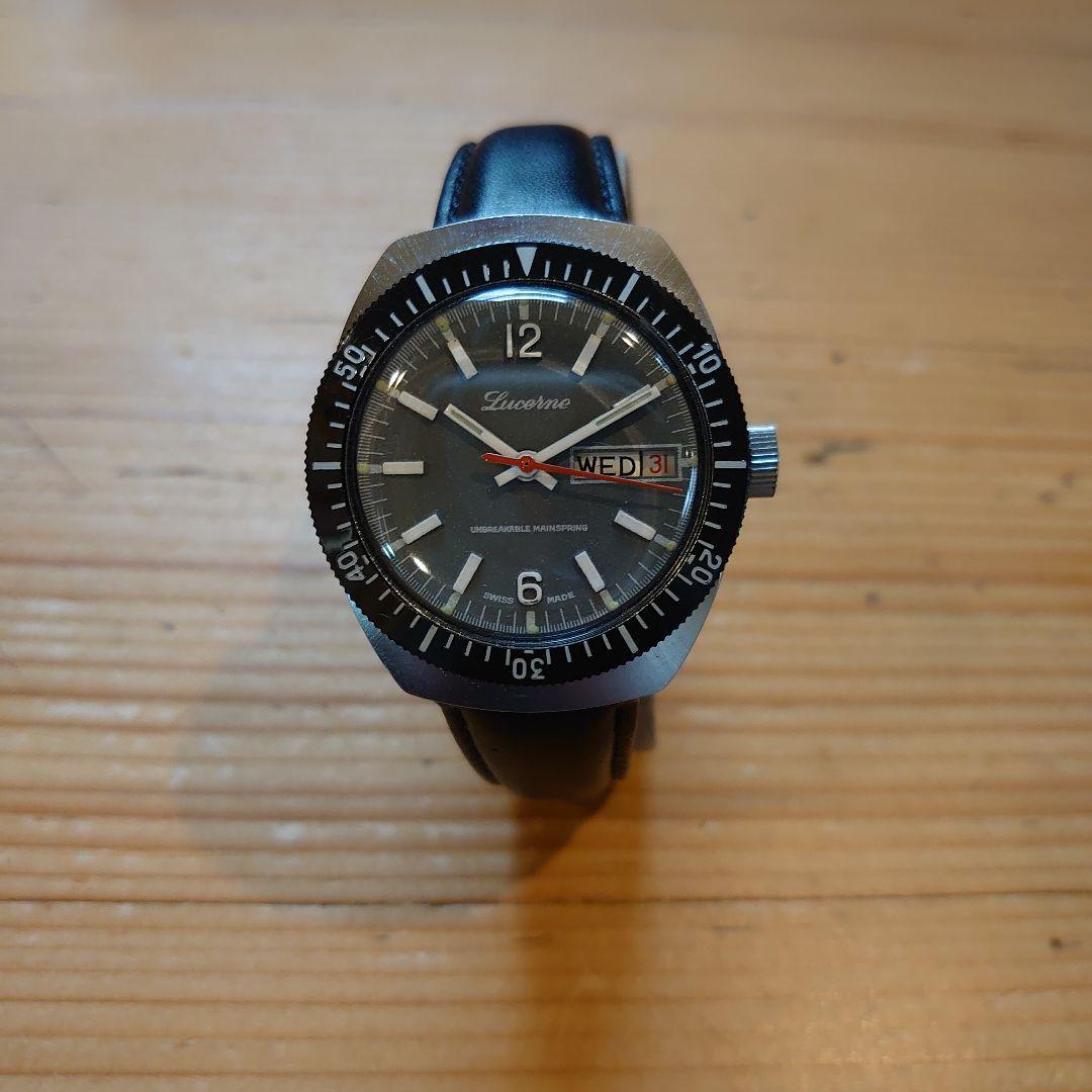 Antique Hand-Winding Diver Deadstock
