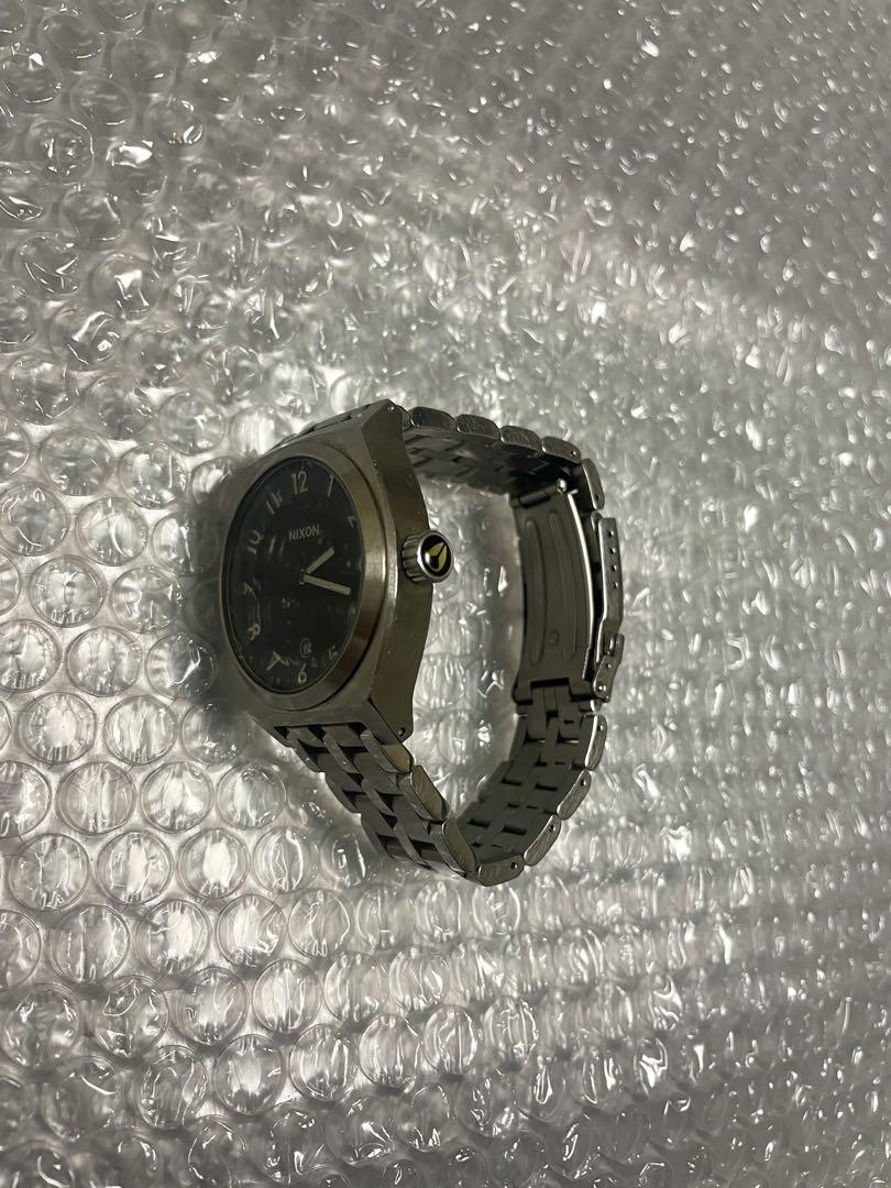 NIXON Nixon Popular Model Hand-Wound Watch Silver