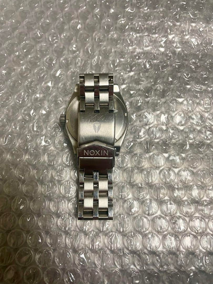 NIXON Nixon Popular Model Hand-Wound Watch Silver