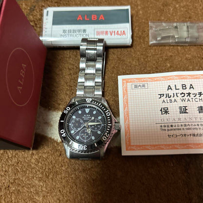Accessories complete. Excellent condition 2002 model SEIKO—SCUBA200m diver sold as is