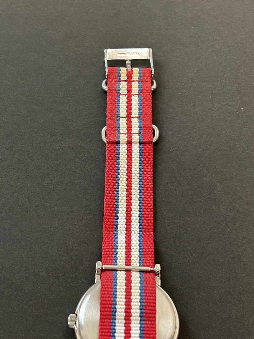 TIMEX Classic Weekender Red