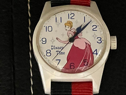 1970s Hand-Wound Vintage Cinderella Watch