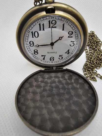 Unused Item Pocket Watch Quartz Eagle White Dial Running