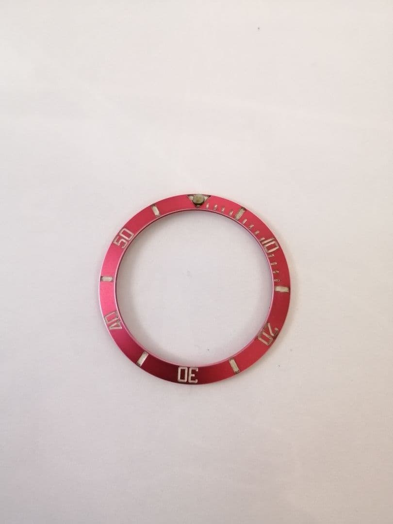 38mm Red Aluminum Bezel with Aging Patina Seiko Mod