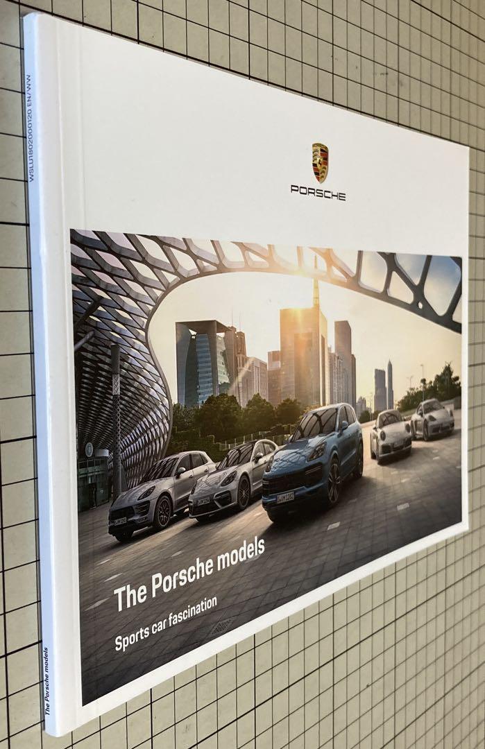 The Porsche models Overseas Comprehensive Catalog Porsche Unused