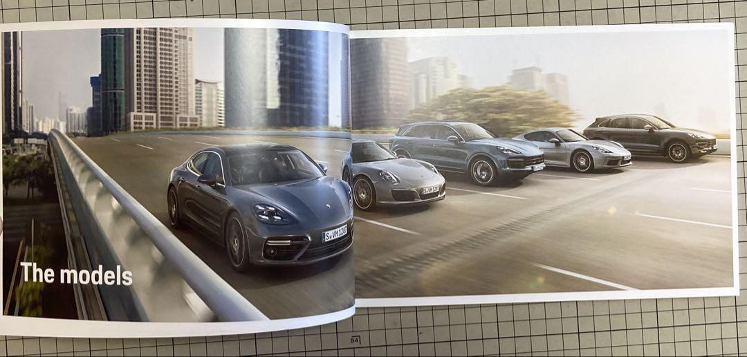 The Porsche models Overseas Comprehensive Catalog Porsche Unused