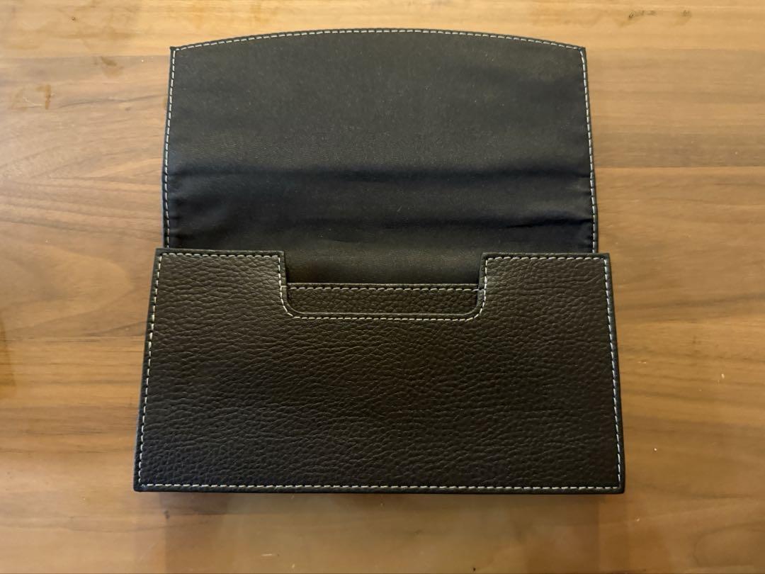 Almost unused. Mercedes original instruction manual case