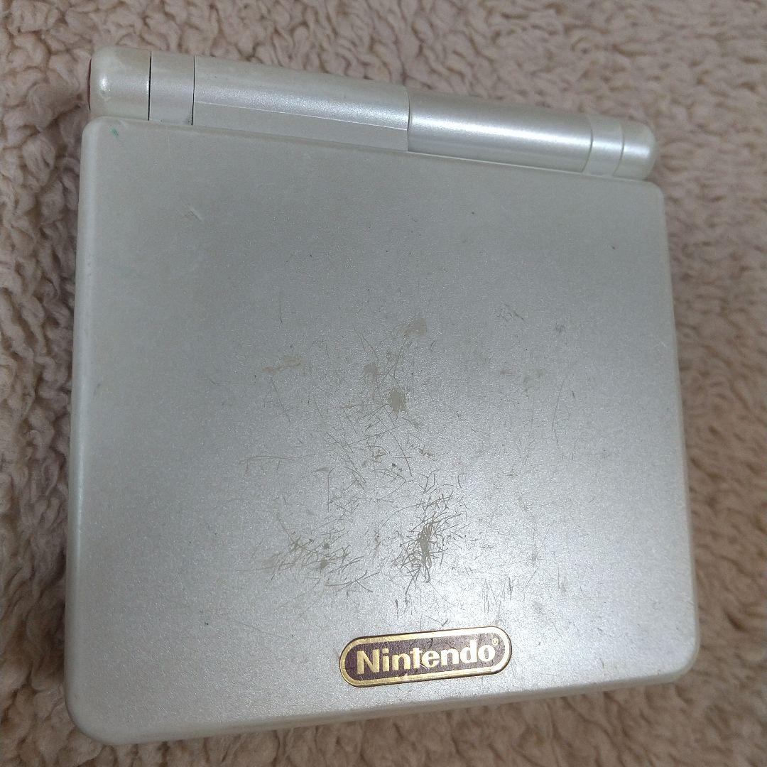 Game Boy Advance SP Famicom Edition (Box, Manual Included)