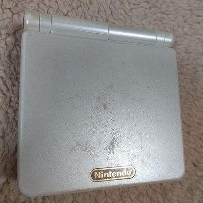 Game Boy Advance SP Famicom Edition (Box, Manual Included)