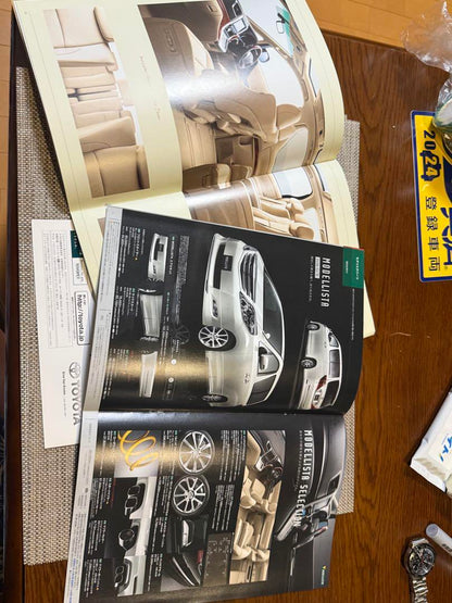 Toyota Alphard Catalog Manual