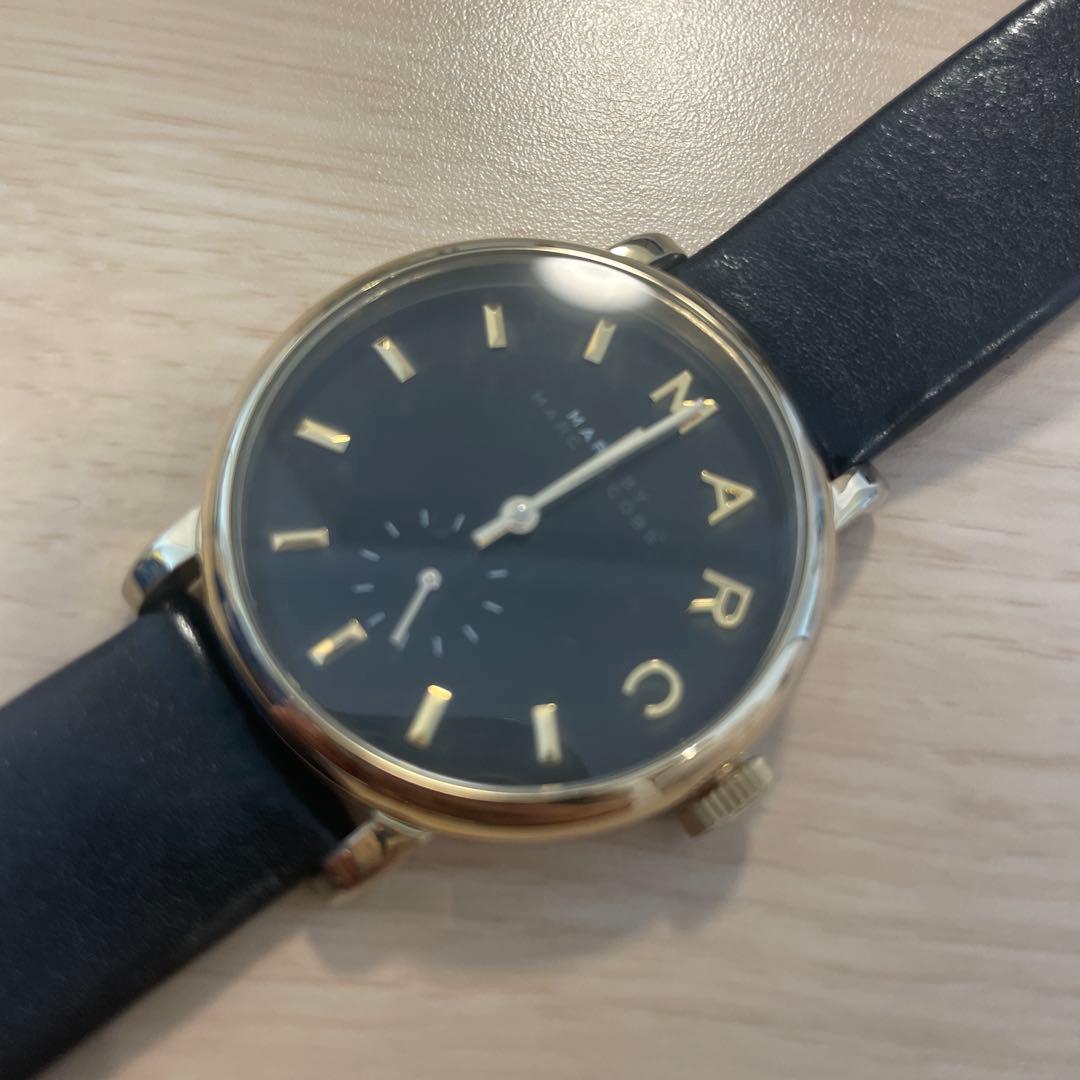 MARC Winding Analog Watch Black Gold