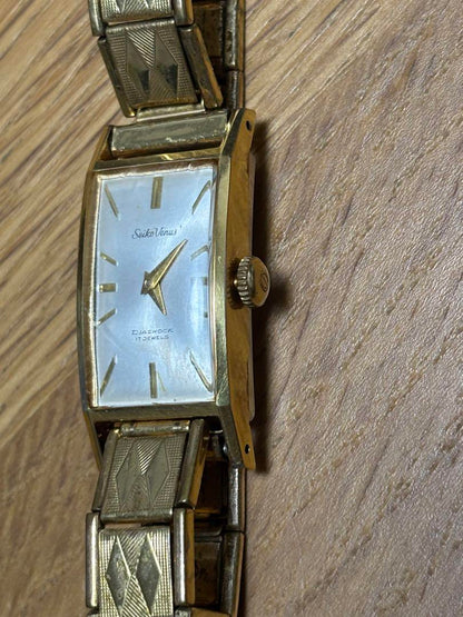 【Operational Product】Seiko Venus Winding Watch Gold Vintage